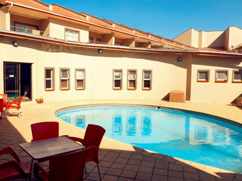 Bethel Court Hotel